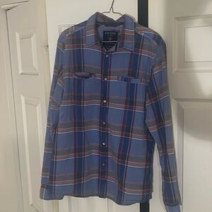 Guess long sleeves button up shirt.